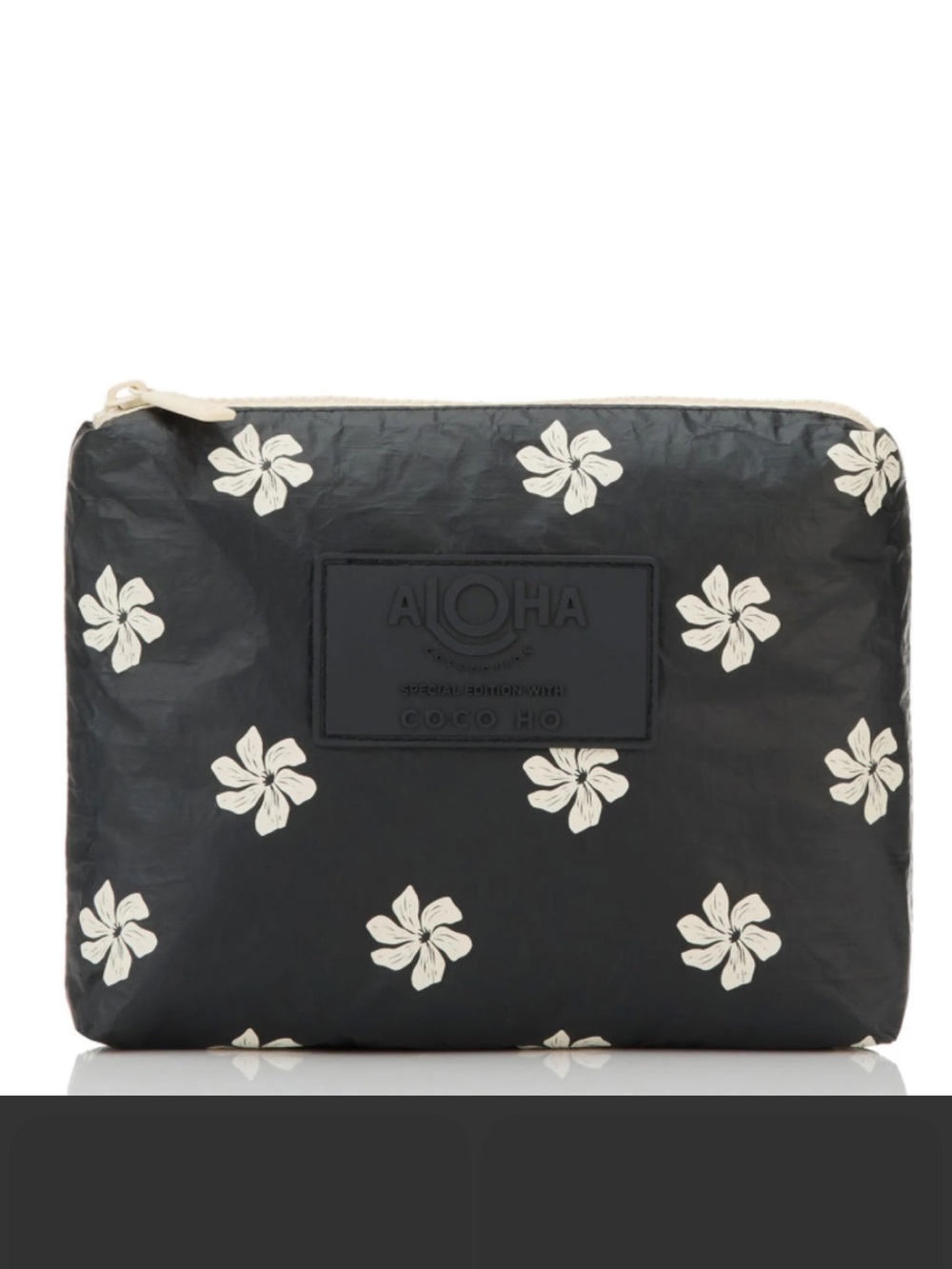 ALOHA Collection Tiare Dots Small pouch in Cream Blooms